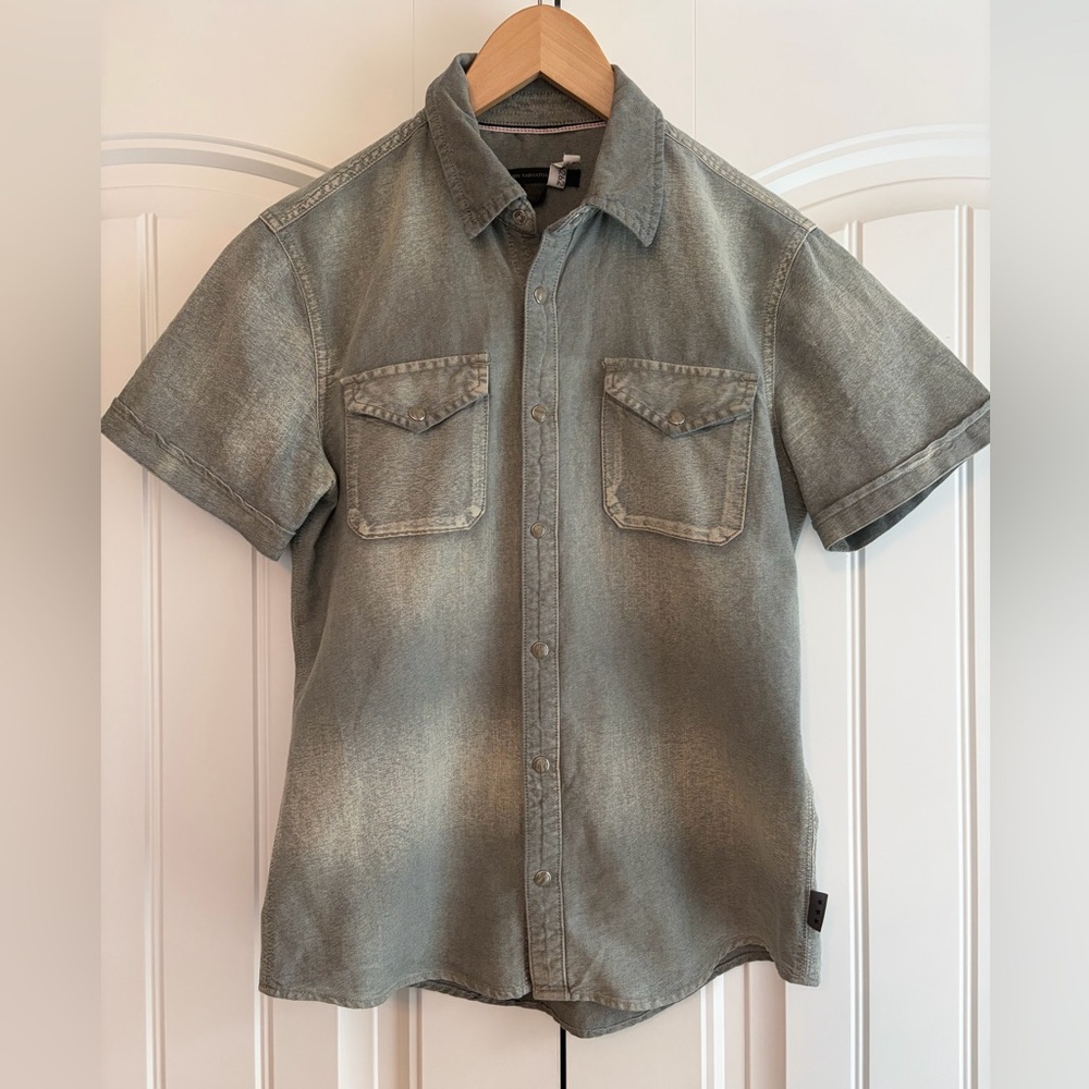 John Varvatos USA Pearl Snap Short Sleeve Shirt Men's Size XS Acid Wash